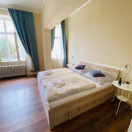 Apartman Diana Lägenhet Karlsbad Exteriör bild