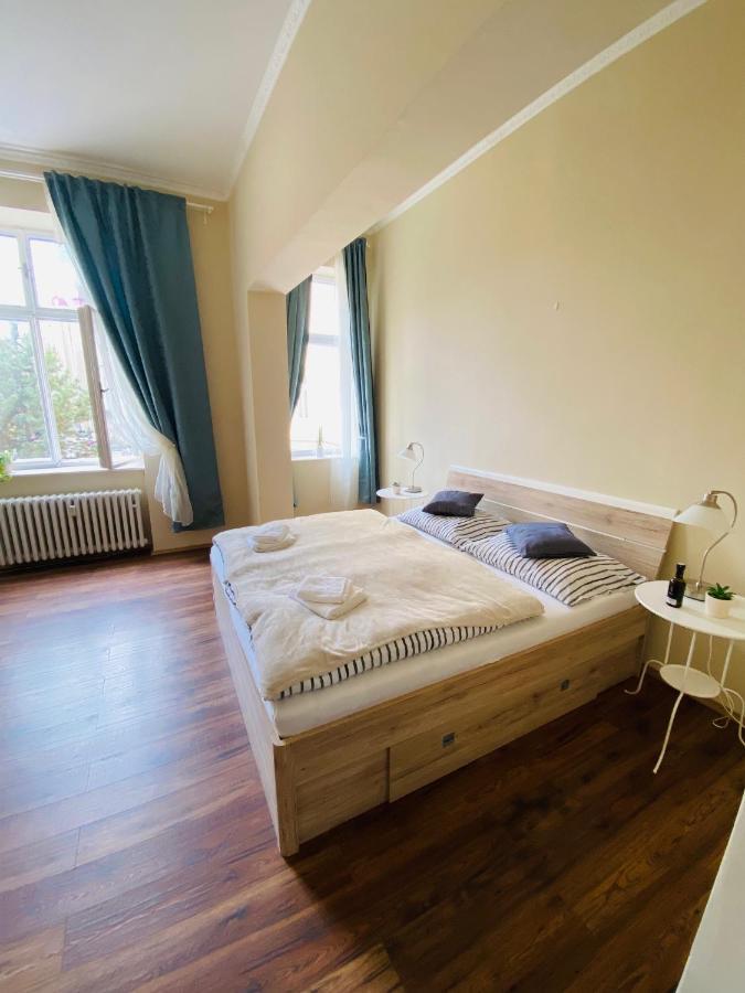 Apartman Diana Lägenhet Karlsbad Exteriör bild